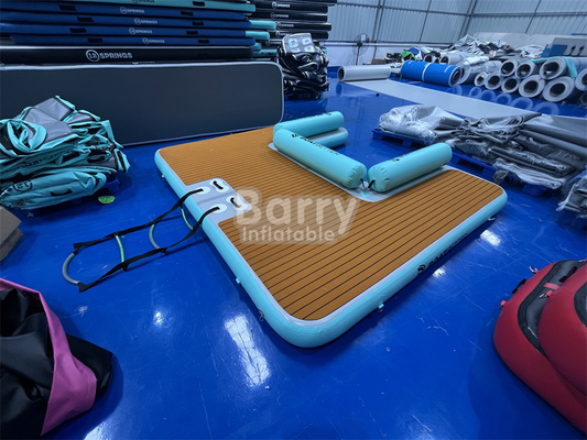 U Shape Lake Drijvend Platform Opblaasbaar Zwemplatform Op maat gemaakte speelapparatuur Eiland