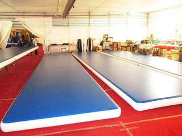 Openlucht Opblaasbare Aangepaste de Gymnastiekmat van het Luchtspoor/Opblaasbare Stuiterende Mat