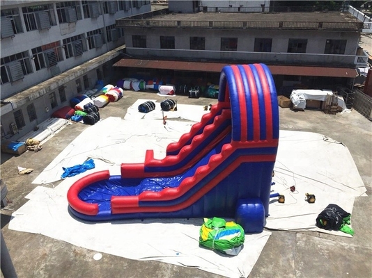 OEM Plato Inflatable Swimming Pool Water glijdt Rode en Blauwe Slag - omhoog Waterslides