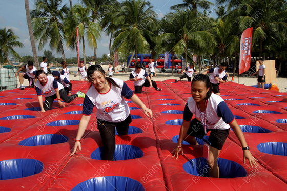 Commerciële Singapore Case Grote evenement opblaasbare 5km Reuzen opblaasbare obstakelbaan Bouncy Castle 5k Activiteiten