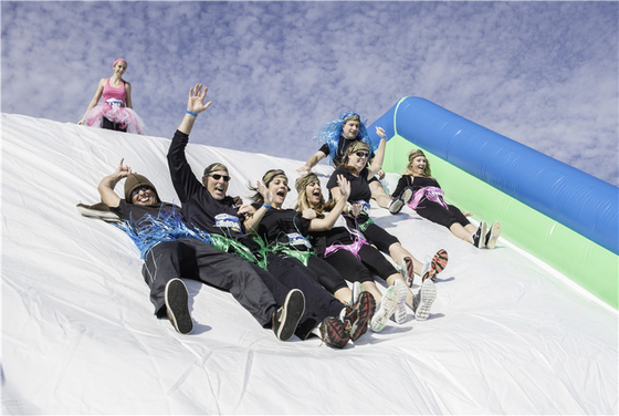 Aanpasbaar PVC 41x5.5x6m De Bollen Opblaasbare 5k Evenementen Competitieve Spel Voor Volwassenen