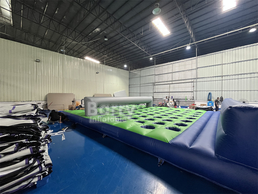 17.5m(L) X7.4m(W) X1.2m(H) Pvc Tarpaulin Opblaasbare Matras Run For Insane Opblaasbare 5k Hindernisbaan Run