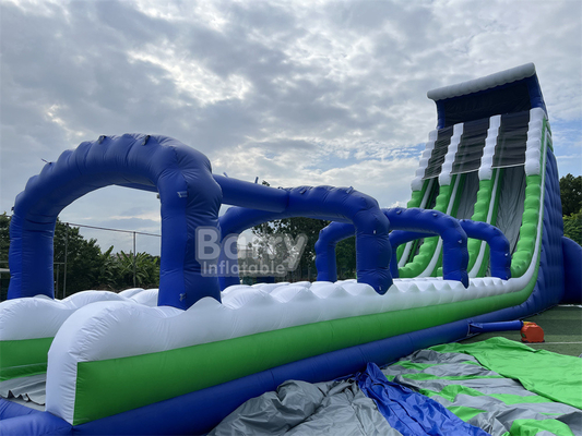 Commerciële kwaliteit op maat gemaakt 30x9x13m Wave Reus Opblaasbare waterglijbaan Voor kinderen Volwassenen Warm In 5km Opblaasbare Run