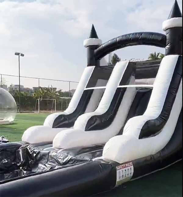 Indoor/Outdoor Zwart en Wit Tuxedo Bounce House Opblaasbare waterglijbaan voor feest