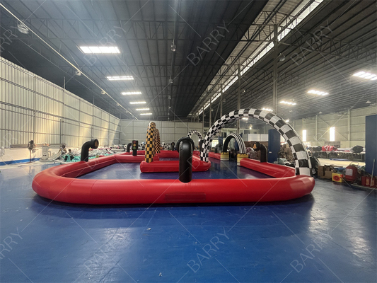 Gepersonaliseerde Commerciële Opblaasbare Go Kart Race Track Opblaasbare Bumper Car Arena