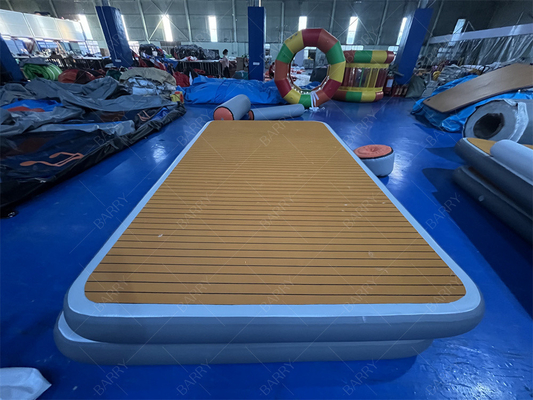 Luxe watersport spel opblaasbaar bana opblaasbaar dokplatform strandfeest bana opblaasbaar drijvend hutje