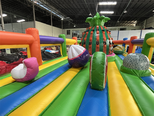 Custom Commercial Hindernisbaan Fruit opblaasbaar pretpark met ananas Klimmuur Voor feestverhuur