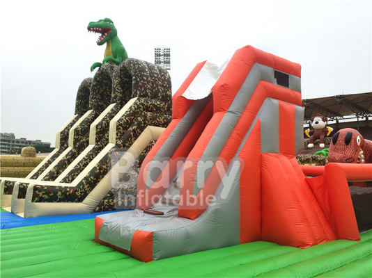 1600m2's Werelds grootste opblaasbare pretpark Indoor Dinosauriërs Outdoor Big Bounce Met Sport Game