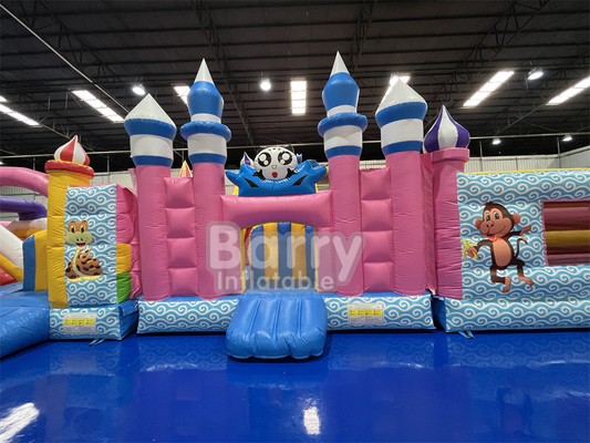 Indoor opblaasbare speeltuin Blow Up Water speeltuin Drijvend op het meer zwembad