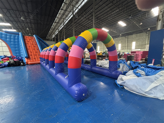 Opblaasbare Watersproeitunnel 10 meter voor Zomerevenementen