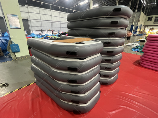 Aanpasbare opblaasbare hondenwaterrampa met luchtpomp