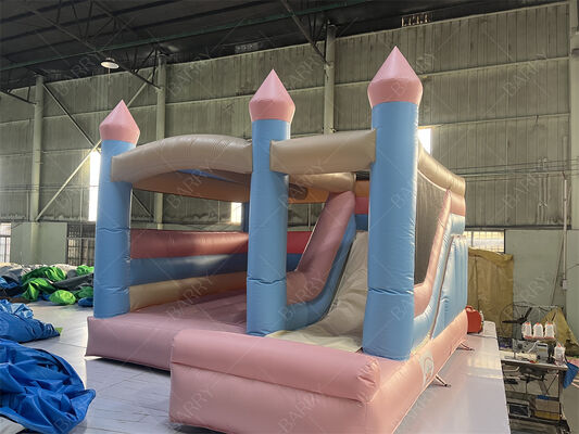 Roze en Blauwe Prinses Pastel Kasteel Opblaasbaar Bounce Huis Met Glijbaan