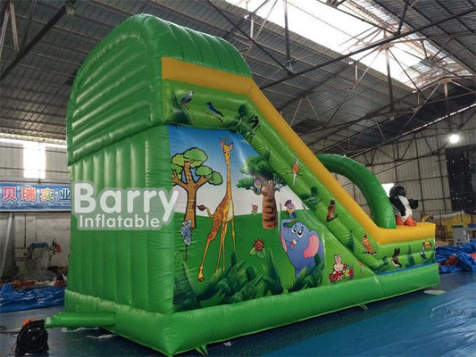 Van het het Thema Opblaasbare Drijvende Water van beeldverhaal Dia 7*4*5m de Dia van het Waterpark voor Jonge geitjes