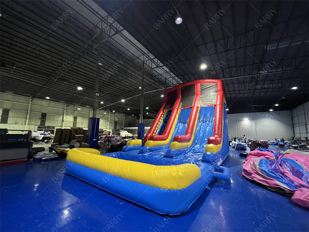 10.5x5.4x6.6m Commerciële Dubbele baan Reus opblaasbare waterslide springer springende maan springende waterslides voor volwassen zwembad