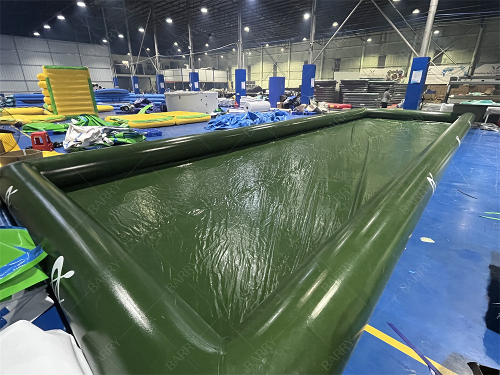 Gezinsgebruik Opvouwbaar Park Waterbal Spel Groen Opblaasbaar Waterbad Voor Paddelboot