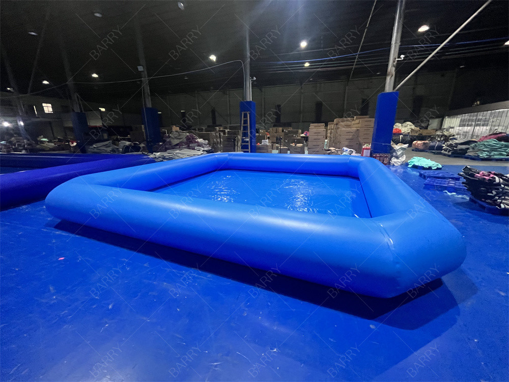 Gezinsvriendelijk Draagbaar PVC-paddelbad Opvouwbaar boven de grond Opblaasbaar zwembad voor kinderen