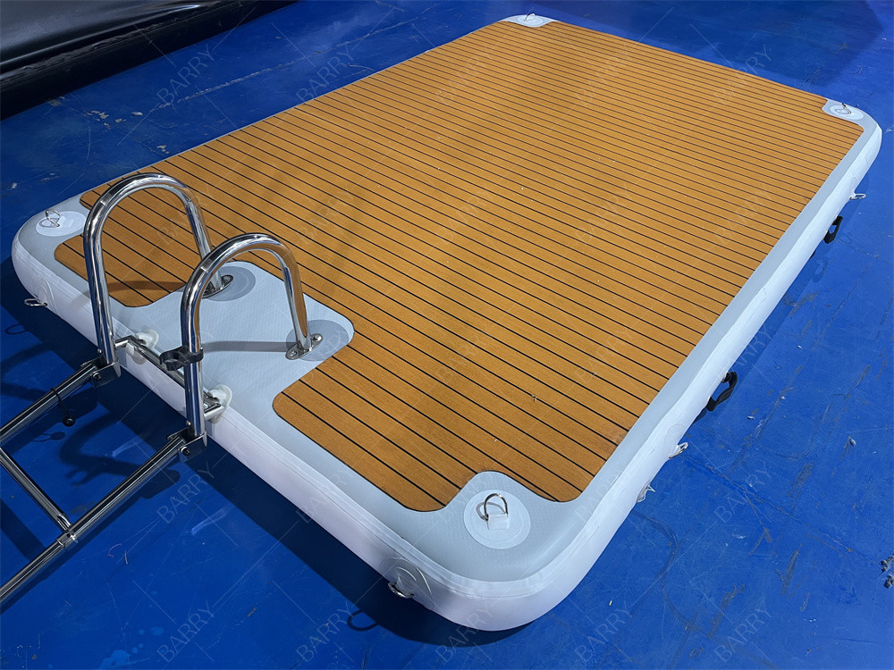 Vlekvrye staal trappen 3x2x0.2m opblaasbare Jet Ski Dock Pontoon Voor bootparkeerplaatsen