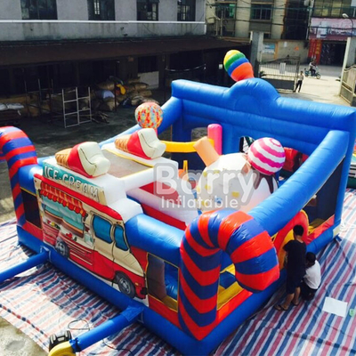Vuurvaste Opblaasbare Uitsmijter Binnen Kleurrijke Speelplaats Jumper Bounce House