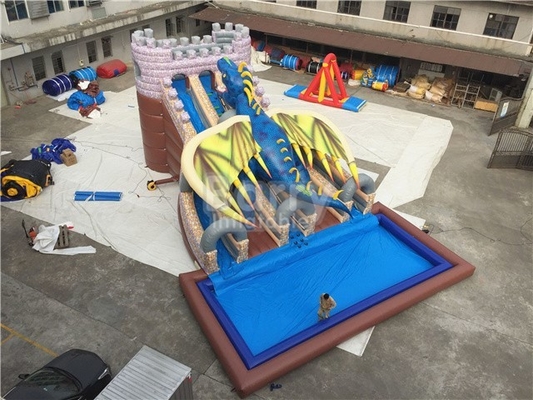 Industrieel Dragon Inflatable Water Slide 15X11X8M 0.9mm het Geteerde zeildoekmateriaal van Pvc