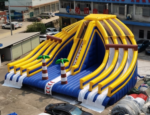 Het Openlucht Opblaasbare Pretpark van pvc met Kasteel van de Dia's het Commerciële Uitsmijter