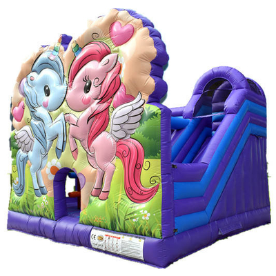 Backyard Unicorn springkasteel huren springkussen huis kinderen