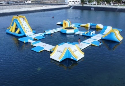 Waterdicht opblaasbaar waterslidepark Blow Up Waterpark BS7837