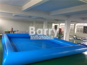 De duurzame Blauwe Jonge geitjes regelen Draagbare Waterpool met Opblaasbaar Waterspeelgoed