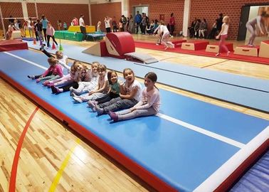 Openlucht Opblaasbare Aangepaste de Gymnastiekmat van het Luchtspoor/Opblaasbare Stuiterende Mat