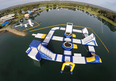 Het verbazende Park van het Kinderen Reuze Opblaasbare Water voor Overzees/Oceaan 17x8m Customzied
