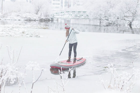 Pvc-Raad van de de Sneeuwlucht van Dalingsstich de Opblaasbare op Ijsmeer