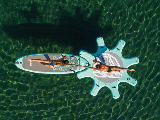 Opblaasbare Tribune op het Waterschap van de Peddelyoga Platformyoga Mat Dock Station