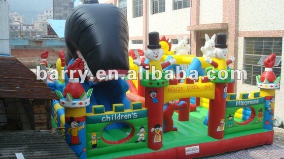 0.55mm van het het Geteerde zeildoek de Opblaasbare Pretpark van pvc Klantgerichte Grootte